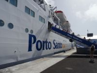 Ankunft der Fähre aud Porto Santo