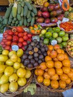 Tropisches Obst in der Markthalle Funchal/Madeira