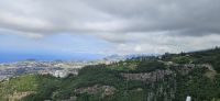 Blick von Romeiros nach Monte und auf Funchal