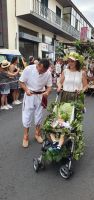 Umzug zum Weinfest