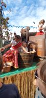 Umzug zum Weinfest