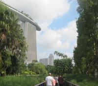 Blick auf das Marina Bay Sands Hotel von den Gardens by the Bay