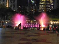 Rundreise Singapur & Malaysia, Stadtrundfahrt Kuala Lumpur, Petronas Towers, Lichtshow