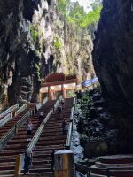 Kuala Lumpur - Batu Höhlen (letzter Treppenaufgang zum Tempel)