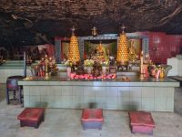 Ipoh - Chinesischer Höhlentempel Ling Sen Tong 