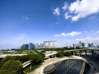 Marina Bay Sands Hotel vom Staudamm aus 