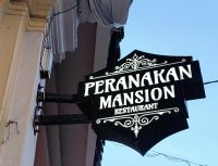 Das ist die Bezeichnung für die Nachkommen der eingewandert Chinesen und malayischen Frauen 