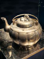 Zinnkännchen für Tee, Fabrik in Kuala Lumpur