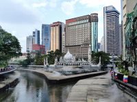 Zusammenfluß von Gombak und Klang mitten in Kuala Lumpur