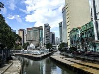 Gombak und Klang fließen hier zusammen und darüber erhebt sich die Jamek Moschee, Kuala  Lumpur