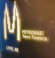 Tag 8 - Petronas Towers, 86. Etage