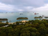 Strände und Inseln bei Sentosa in Singapur