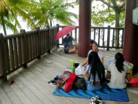 geschützt vom Regen ist gut Picknick