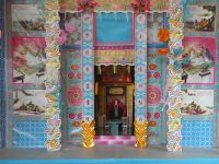 aus Papier und Pappe zum Qingming Fest zur Ehrung der Toten