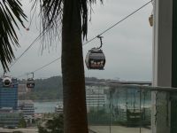 eine Seilbahn nach Sentosa Island