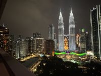 KL bei Nacht (2) &ndash; &copy; Thomas Krupp (Eberhardt TRAVEL)