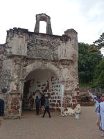 Mallaka - Altes Tor - hier geht es hinauf &ndash; &copy; Marieta Beck (Eberhardt TRAVEL)