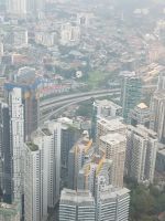 Blick nach unten von Petronas Tower -  Kuala Lumpur - Malaysia &ndash; &copy; Marieta Beck (Eberhardt TRAVEL)