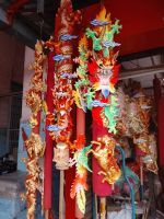 Tradition der geschmückten Räucherstäbchen - Ahnenverehrung und Segen - Georgetown  &ndash; &copy; Marieta Beck (Eberhardt TRAVEL)