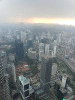 Blick nach unten von Petronas Tower -  Kuala Lumpur - Malaysia &ndash; &copy; Marieta Beck (Eberhardt TRAVEL)