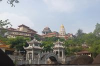 Am frühen morgen zu Kek Lok Si Tempel in Georgetown - Malaysia  &ndash; &copy; Marieta Beck (Eberhardt TRAVEL)