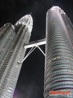 Kuala_Lumpur_Petronas_Twin_Tower_IMG_0010