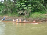 Batang_Ai_Bootsfahrt_zum_Langhaus_P1050289