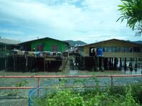 Sandakan_Wasserdorf_P1050441