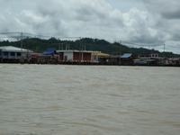 Brunei_Bootsfahrt_Wasserdorf_P1050568