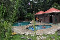 Poring Hot Springs - heiße Badebecken