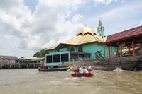 Erkundung des Wasserdorfes in Brunei