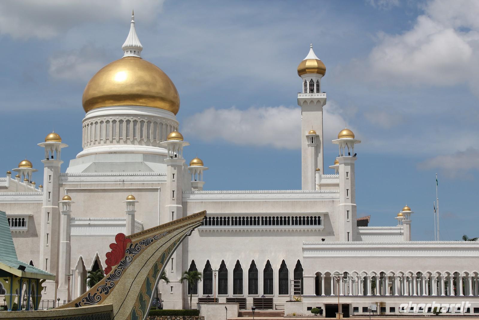 die prächtigste Moschee Bruneis