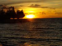 Brunei: Sonnenuntergang am The Empire-Hotel