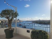 The Waterfront Hotel/Blick von der Dachterrasse/Sliema/Malta