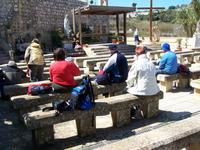Eine Pause in einer kleinen Kapelle