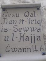 IMG_2369 Schrifttafel in Malti &ndash; &copy; Kerstin Veit (Eberhardt TRAVEL)