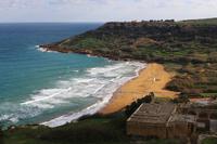 Blick auf den Strand der Ramla Bay