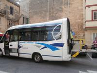 Unser Bus in Malta-behindertengerecht mit Hebebühne