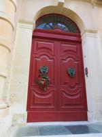 Türschmuck in den Gassen von Mdina