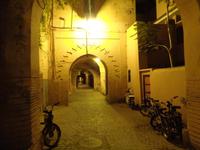 Nachts in der Medina Marrakeschs
