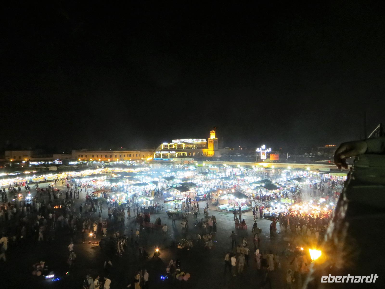 Djemma el Fnag bei Nacht