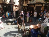 am Sffarine-Platz kreuzen sich viele Gassen, Medina von Fes