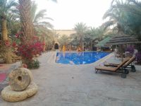 Poolbereich im Hotel Kasbah Xaluca in Erfoud