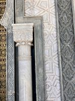 8.4. Säulen am Mausoleum.jpeg