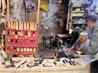 10.4.Kämme aus Horn.jpeg