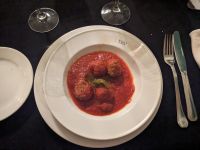 56) Rick`s Café Weihnachtsabendessen, Casablanca, Marokko