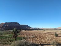 273) Fahrt durch das Atlasgebirge in Richtung Marrakesch, Marokko