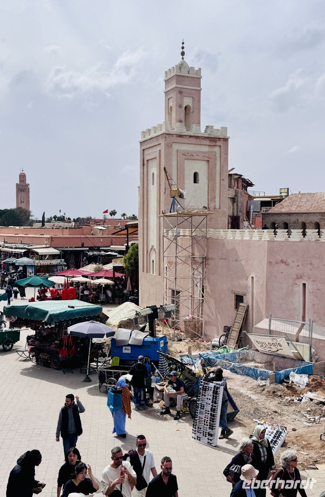 2. Tag - Jemaa el-Fnaa, Marrakesch  &ndash; &copy;  (Eberhardt TRAVEL)