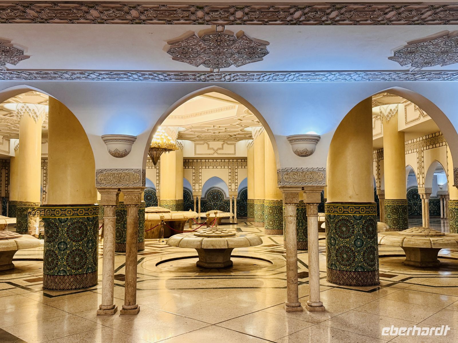 5. Tag - Hassan-II.-Moschee, Casablanca &ndash; &copy;  (Eberhardt TRAVEL)