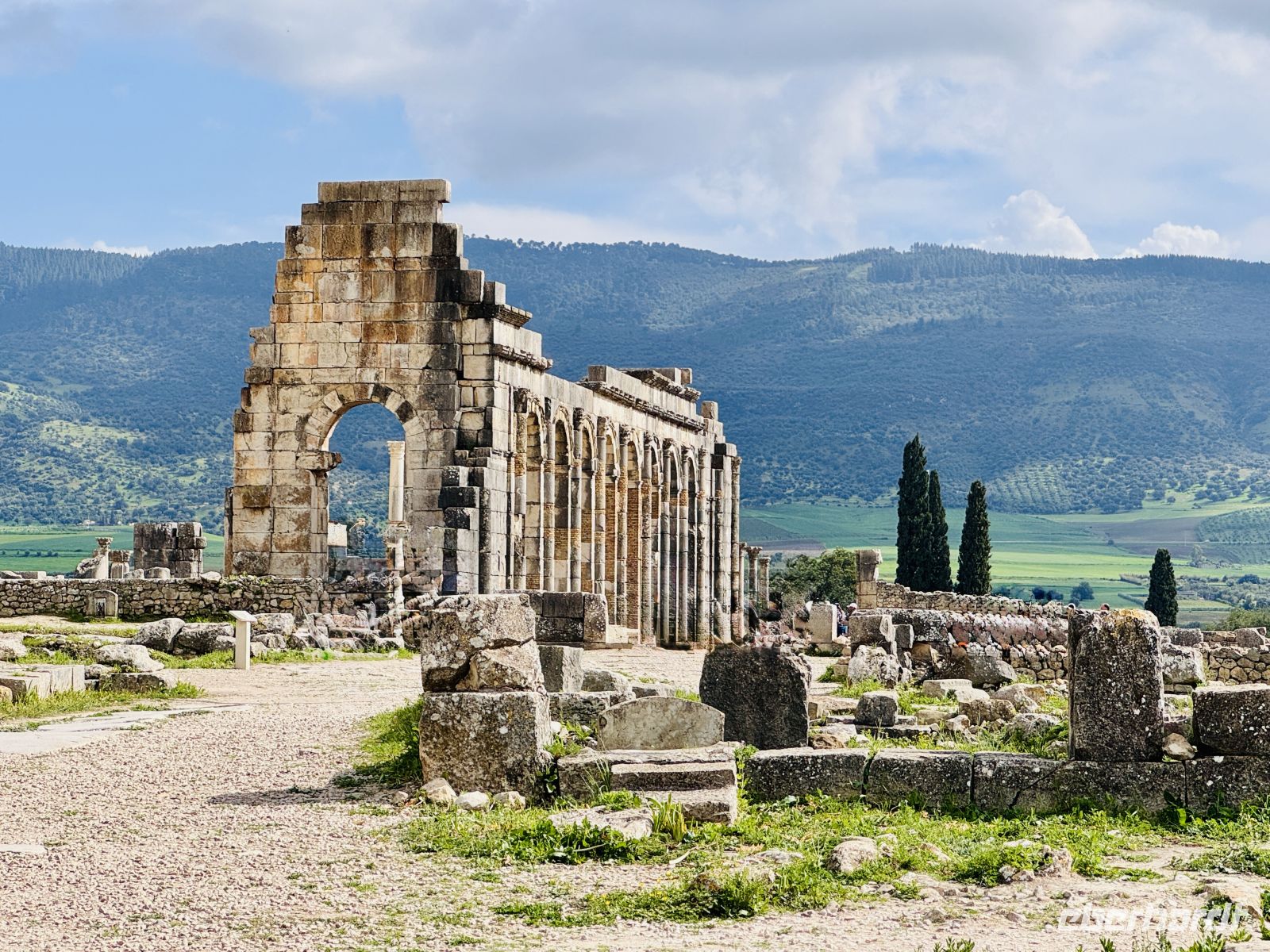 6. Tag - Die ehemalige römische Stadt Volubilis  &ndash; &copy;  (Eberhardt TRAVEL)